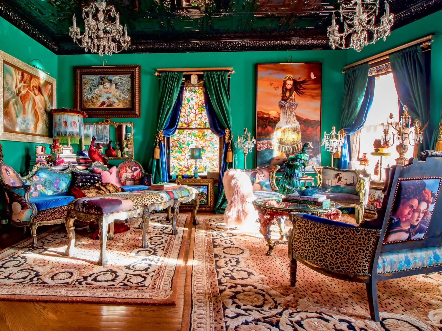 アート・デザイン・音楽 The Transformable House Colorful Maximalist Michigan House Tour Photos | Apartment Therapy